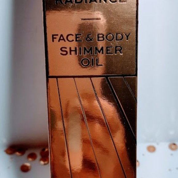 Revolution Glow Radiance Shimmer Oil - Warm Bronze - Picture 4 of 4